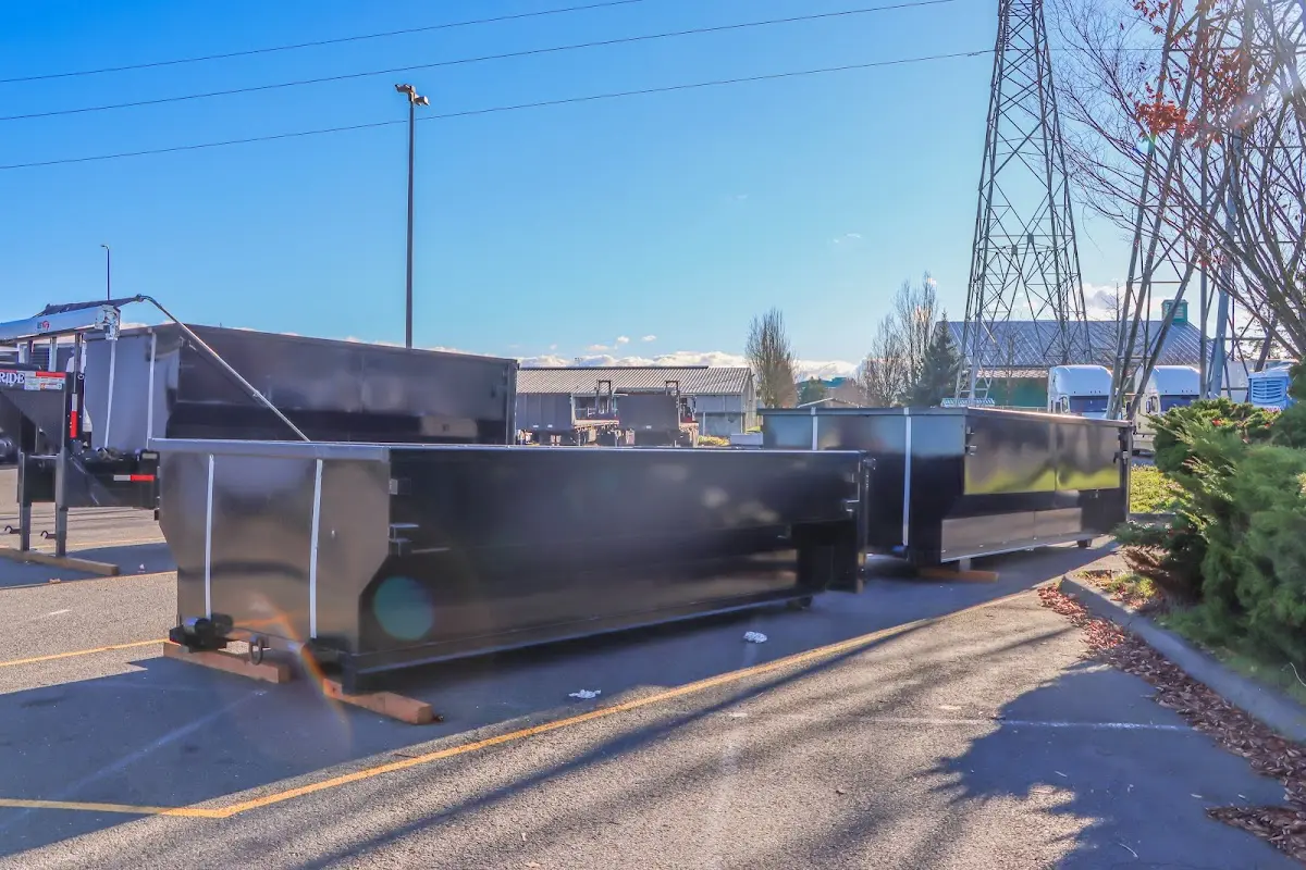 Professional dumpster rental and junk removal service in McMinnville